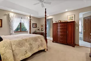 10030 Eagle Ct, Demotte, IN 46310 - Photo 13