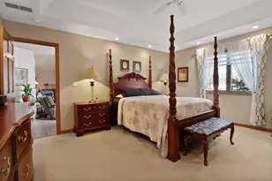 10030 Eagle Ct, Demotte, IN 46310 - Photo 11