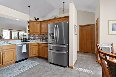 10030 Eagle Court, Demotte, IN 46310 - Photo 9