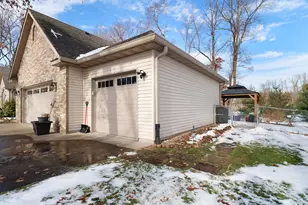 10030 Eagle Ct, Demotte, IN 46310 - Photo 45