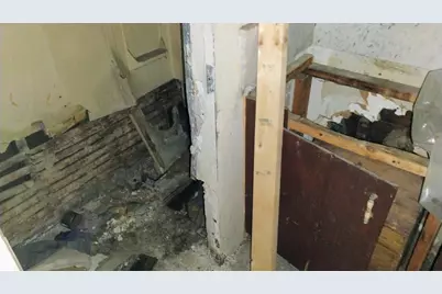 350 Buchanan Street, Gary, IN 46402 - Photo 17