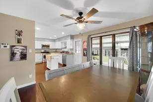 9448 Parkway Dr, Highland, IN 46322 - Photo 5