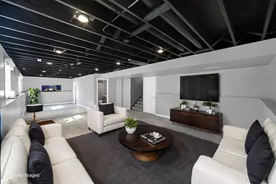 9448 Parkway Drive, Highland, IN 46322 - Photo 21