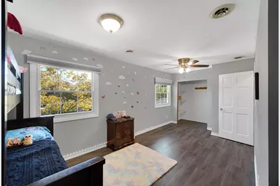 9448 Parkway Drive, Highland, IN 46322 - Photo 19