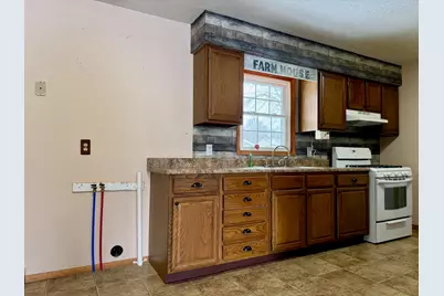 402 E Saint Louis Street, Knox, IN 46534 - Photo 5