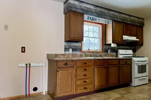 402 E St Louis St, Knox, IN 46534 - Photo 5