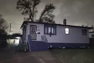 576 Dallas St, Gary, IN 46406 - Photo 1