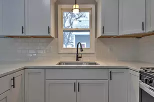 421 Kenwood St, La Porte, IN 46350 - Photo 9