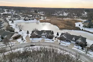 964 Ryan Ct, Crown Point, IN 46307 - Photo 5