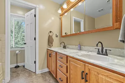 1356 Sugar Creek Court, Valparaiso, IN 46385 - Photo 21