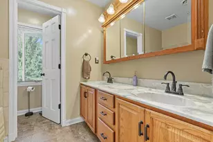 1356 Sugar Creek Ct, Valparaiso, IN 46385 - Photo 21