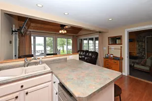 1241 N Main St, Kewanna, IN 46939 - Photo 5