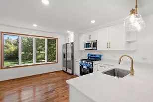 12323 S Cline Ave, Crown Point, IN 46307 - Photo 7