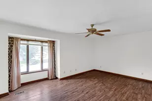 1439 Elm Ct, Schererville, IN 46375 - Photo 11