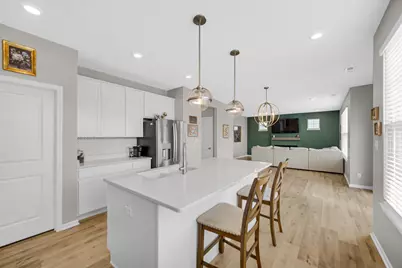 208 Sweetbay Street, Valparaiso, IN 46385 - Photo 9