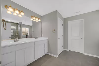 208 Sweetbay Street, Valparaiso, IN 46385 - Photo 17