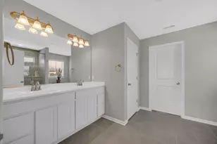 208 Sweetbay St, Valparaiso, IN 46385 - Photo 17