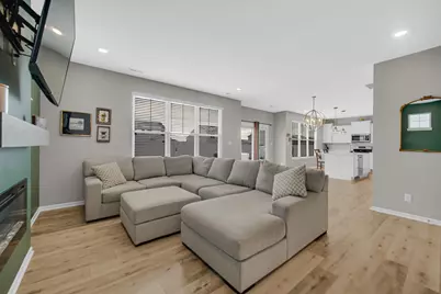 208 Sweetbay Street, Valparaiso, IN 46385 - Photo 5