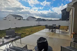 208 Sweetbay St, Valparaiso, IN 46385 - Photo 27