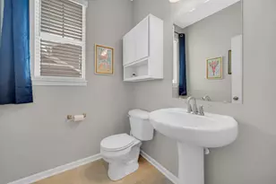 208 Sweetbay St, Valparaiso, IN 46385 - Photo 13