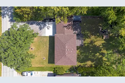 3709 W 121st Avenue, Crown Point, IN 46307 - Photo 5