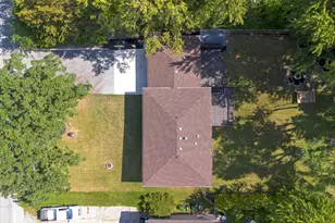 3709 W 121st Ave, Crown Point, IN 46307 - Photo 5