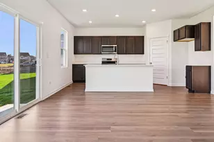 10365 Blaine St, Crown Point, IN 46307 - Photo 7