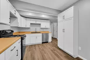 267 W 100 S, Valparaiso, IN 46385 - Photo 23