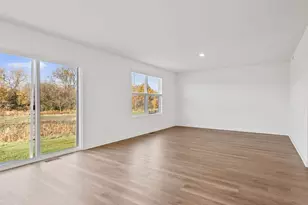 120 Cressmoor Blvd, Hobart, IN 46342 - Photo 7