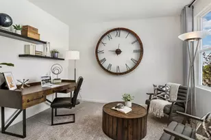 126 Cressmoor Blvd, Hobart, IN 46342 - Photo 3