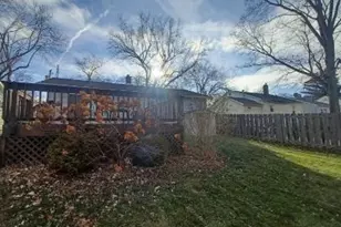 412 W South St, Crown Point, IN 46307 - Photo 11