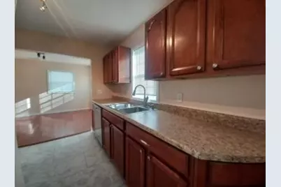 412 W South Street, Crown Point, IN 46307 - Photo 5