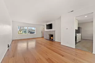 323 S Home Ave, Rensselaer, IN 47978 - Photo 5