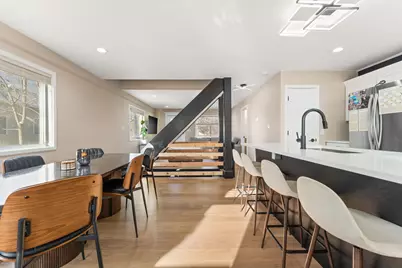 303 Union Street, Valparaiso, IN 46383 - Photo 3