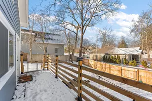 303 Union St, Valparaiso, IN 46383 - Photo 25