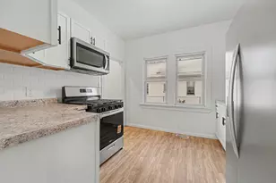 310 Planett St, La Porte, IN 46350 - Photo 7