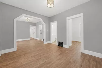 310 Planett Street, La Porte, IN 46350 - Photo 5