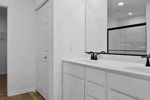 10350 Nevada Ct, Crown Point, IN 46307 - Photo 13