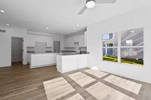 10350 Nevada Ct, Crown Point, IN 46307 - Photo 7