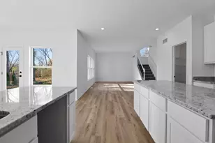 10350 Nevada Ct, Crown Point, IN 46307 - Photo 9