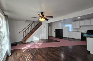 3608 W 73rd Ct, Merrillville, IN 46410 - Photo 11