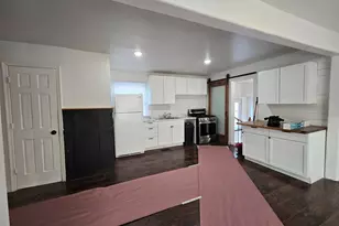 3608 W 73rd Ct, Merrillville, IN 46410 - Photo 17