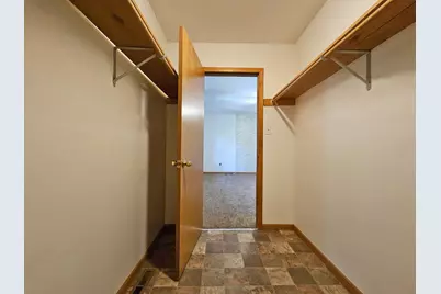 647 N Calumet Road, Chesterton, IN 46304 - Photo 27