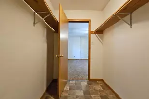 647 N Calumet Rd, Chesterton, IN 46304 - Photo 27