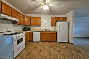 647 N Calumet Rd, Chesterton, IN 46304 - Photo 33