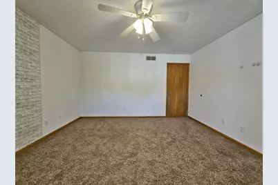 647 N Calumet Road, Chesterton, IN 46304 - Photo 23