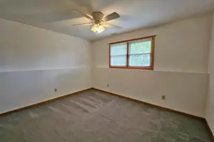 647 N Calumet Rd, Chesterton, IN 46304 - Photo 37