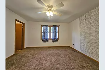 647 N Calumet Road, Chesterton, IN 46304 - Photo 25