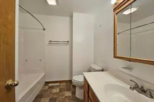 647 N Calumet Rd, Chesterton, IN 46304 - Photo 21