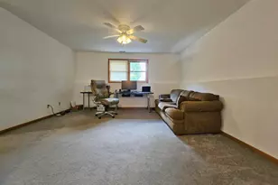 647 N Calumet Rd, Chesterton, IN 46304 - Photo 31